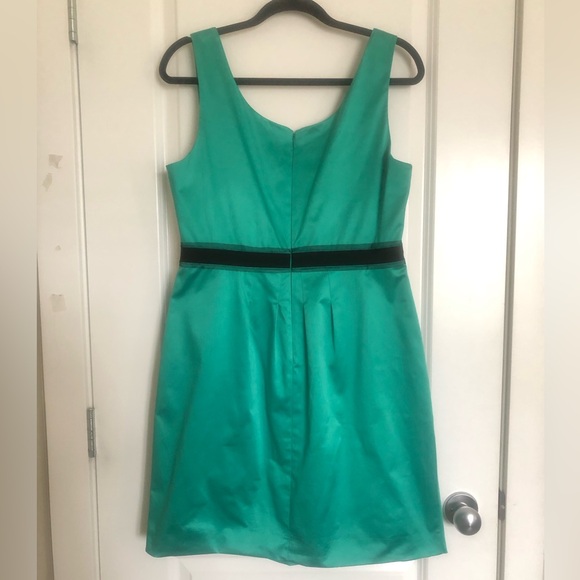 BCBGMaxAzria | Green Party Dress - Picture 7 of 10